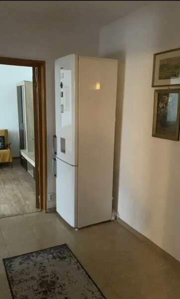 Obor, Teiul Doamnei, Colentina, langa sectia 7 politie